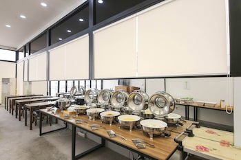 Benikea Cheonan Tourist Hotel