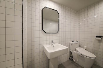 Benikea Cheonan Tourist Hotel
