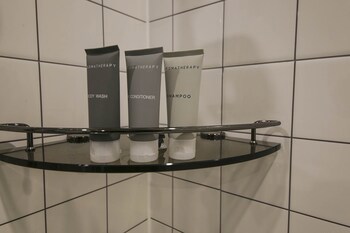 Benikea Cheonan Tourist Hotel