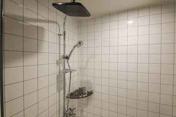 Benikea Cheonan Tourist Hotel