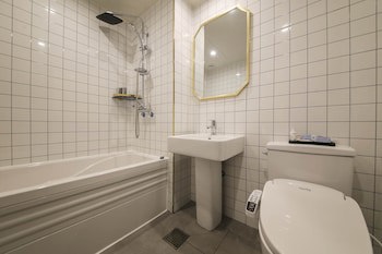 Benikea Cheonan Tourist Hotel