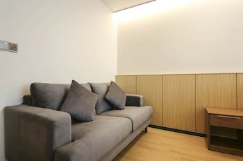 Benikea Cheonan Tourist Hotel
