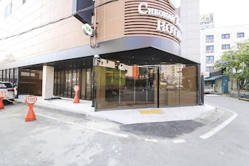 Benikea Cheonan Tourist Hotel