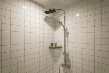 Benikea Cheonan Tourist Hotel