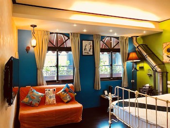 Mystery 13 B&B