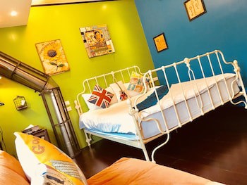 Mystery 13 B&B