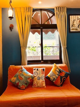 Mystery 13 B&B