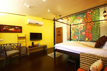 Mystery 13 B&B