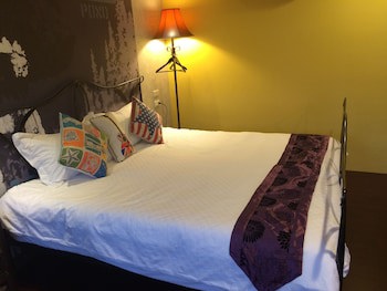 Mystery 13 B&B