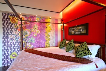 Mystery 13 B&B