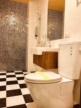 Mystery 13 B&B