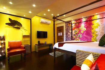 Mystery 13 B&B