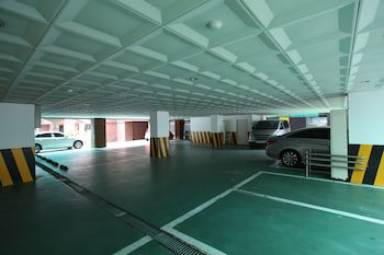 Business Hotel