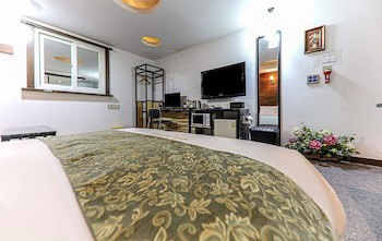 Business Hotel