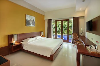 Bali Chaya Hotel Legian