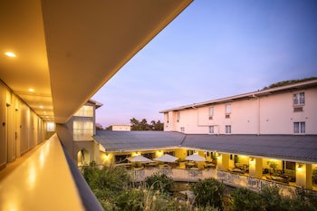 Southern Sun Ridgeway