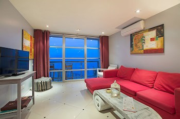Enjoy Beach Hotel
