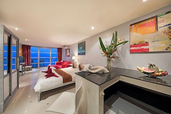 Enjoy Beach Hotel
