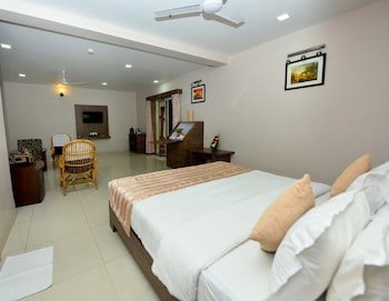 Boshan Hotels