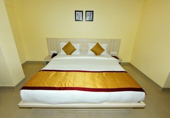 Boshan Hotels