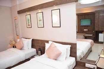 Boshan Hotels