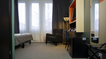 First Hotel Central