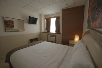 El Regio Hotel