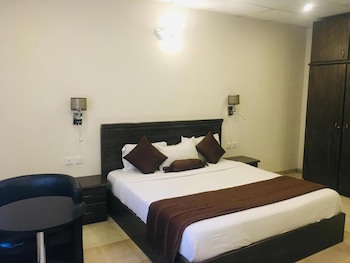 Atlantic Hotels And Suites