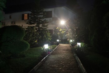 Atlantic Hotels And Suites