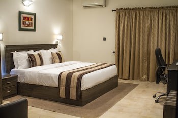 Atlantic Hotels And Suites