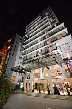 Amari Dhaka
