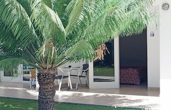 New Garden Hotel