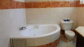 New Garden Hotel