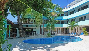 New Garden Hotel