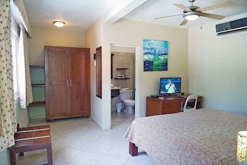 New Garden Hotel