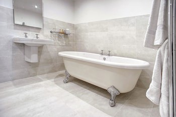 Ednam House Hotel