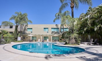 Hotel Estancia Business Class