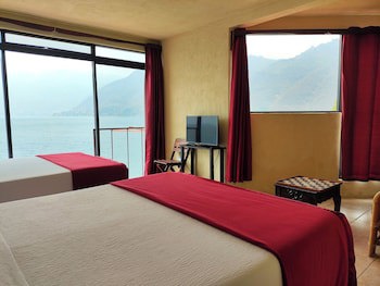 Hotel La Villa De Los Dioses