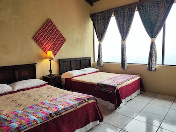 Hotel La Villa De Los Dioses