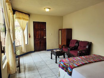 Hotel La Villa De Los Dioses