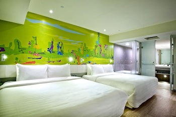 Fx Inn Kaohsiung Zhonghua Road Branch