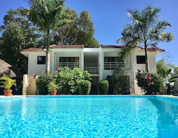 Hotel Coral Blanco