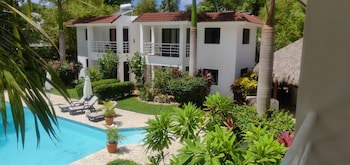 Hotel Coral Blanco