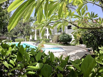 Hotel Coral Blanco