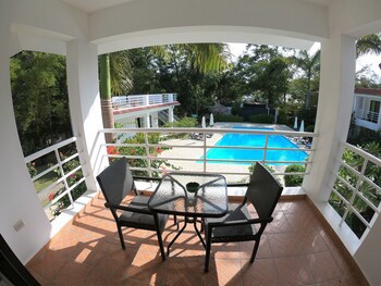Hotel Coral Blanco