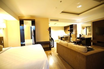 Best Western Premier The Hive