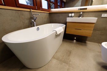 Hotel Bedriska Wellness Resort And Spa