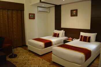 Grand Oriental Hotel