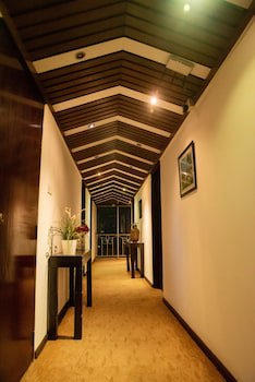 Grand Oriental Hotel
