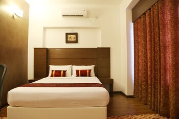 Grand Oriental Hotel